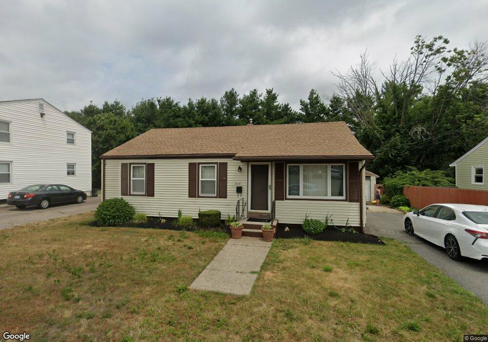 104 Lake St, Pawtucket, RI 02860 - photo 1