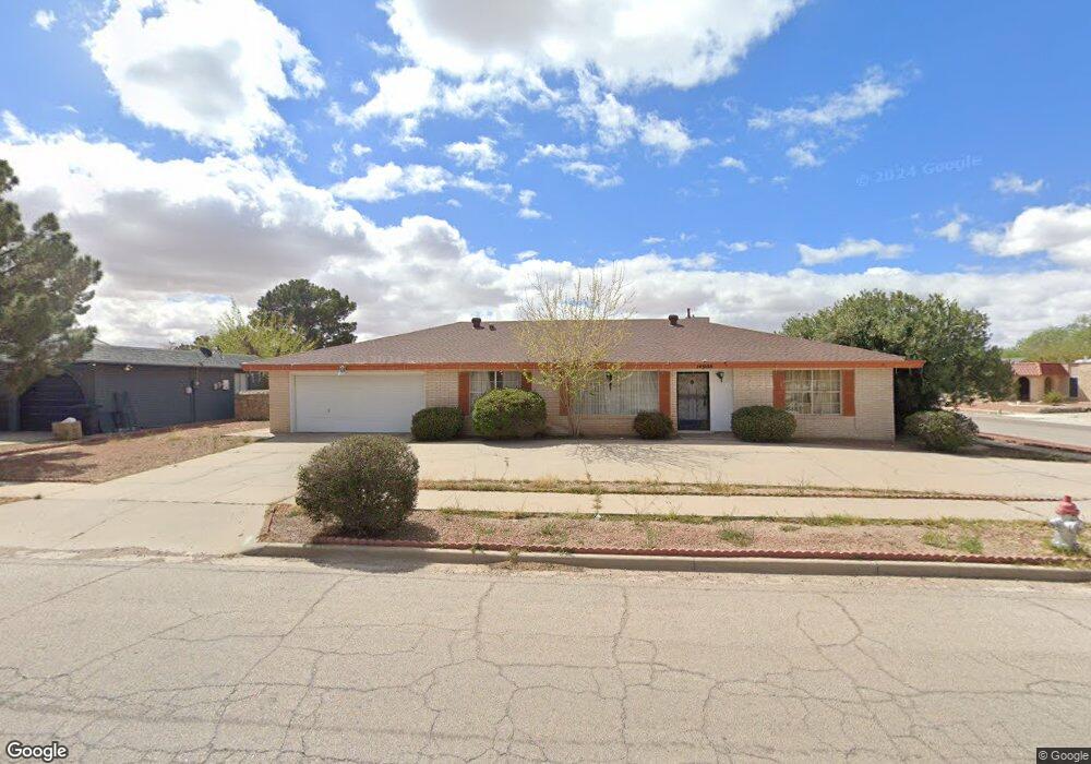 14908 Roslyn Dr, Horizon City, TX 79928 - photo 1