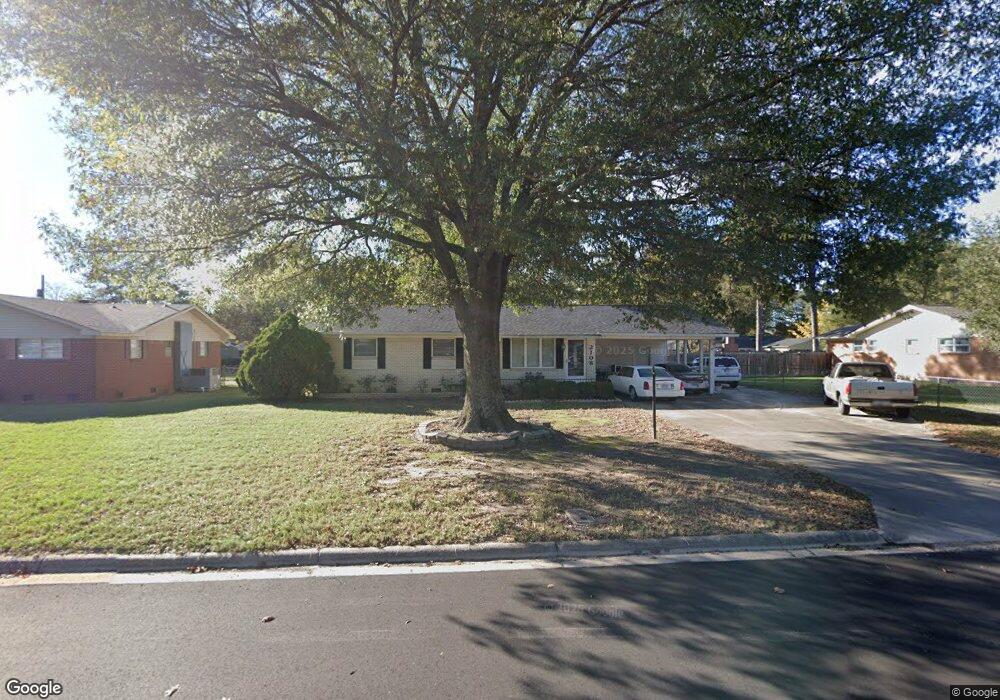 2108 Coker Hampton Dr, Stuttgart, AR 72160 - photo 1