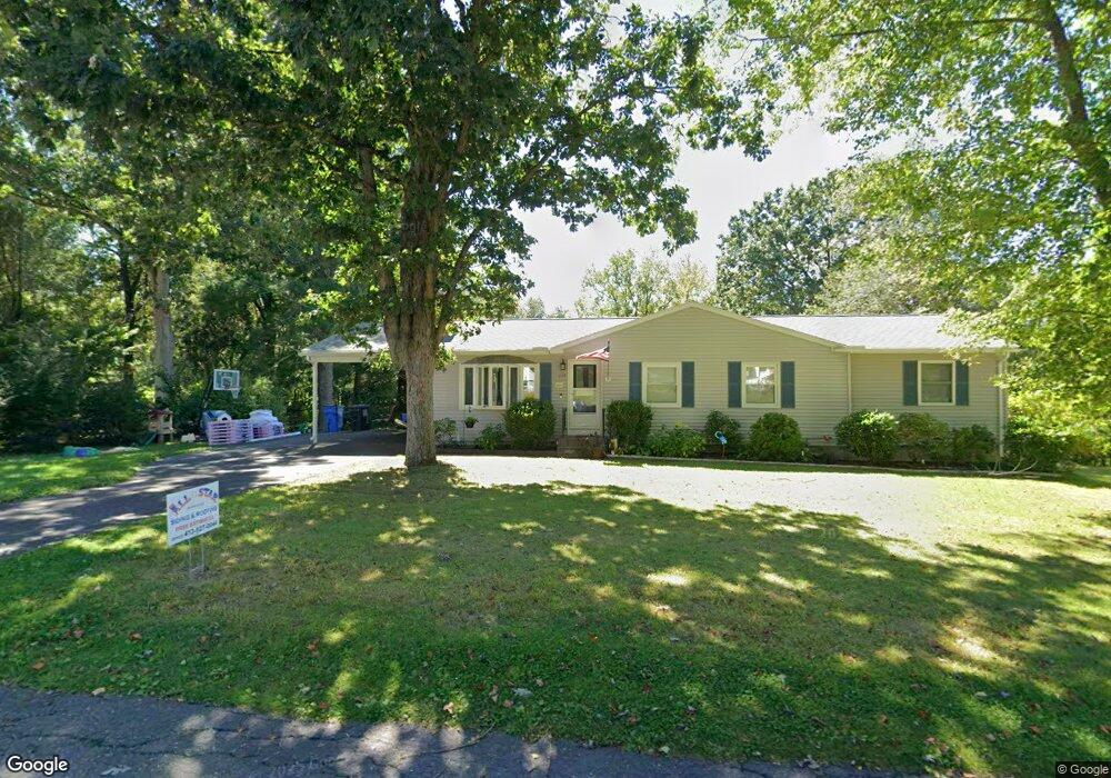 239 Brookside Cir, Florence, MA 01062 - photo 1