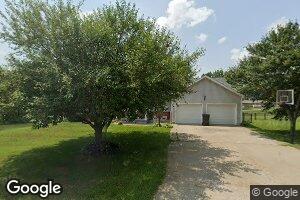 906 Dwight Dr, Waverly, MO 64096