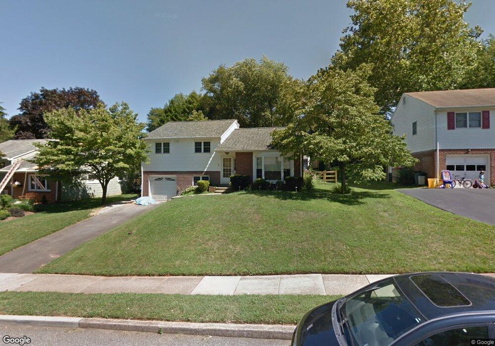 8 Red Oak Rd, Oreland, PA 19075 - photo 1