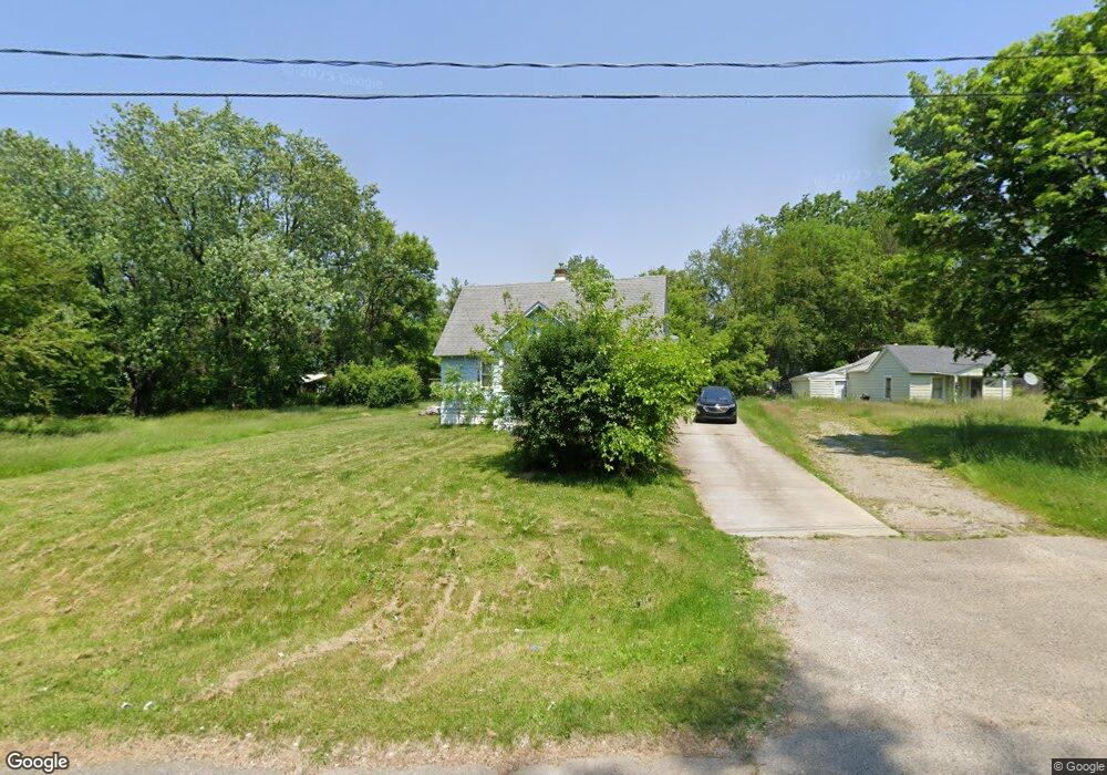 3342 Walton Ave, Flint, MI 48504 - photo 1