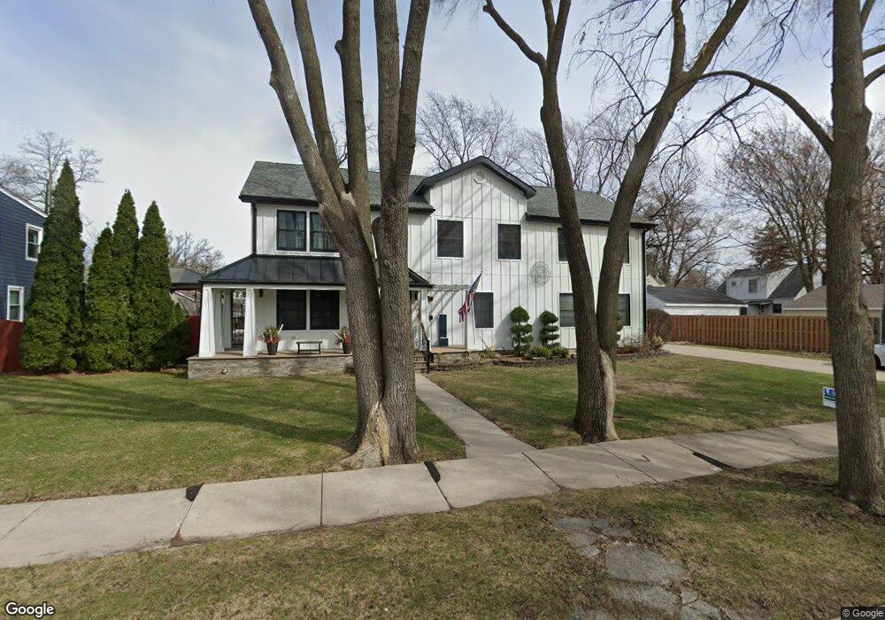 1023 S Swain Ave, Elmhurst, IL 60126 - photo 1