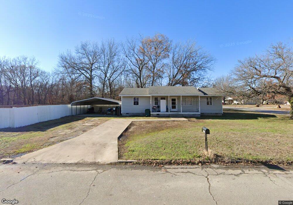 703 S 24th St, Parsons, KS 67357 - photo 1