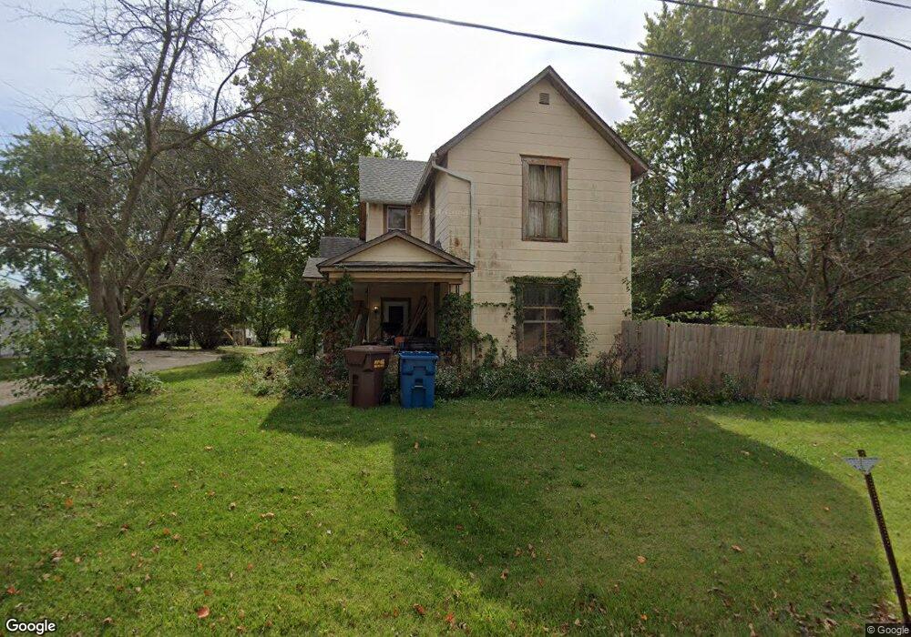 400 W Line St, Geneva, IN 46740 - photo 1