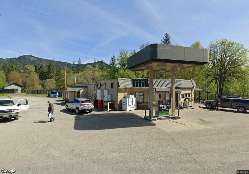 8816 E Evans Creek Rd, Rogue River, OR 97537 - photo 1