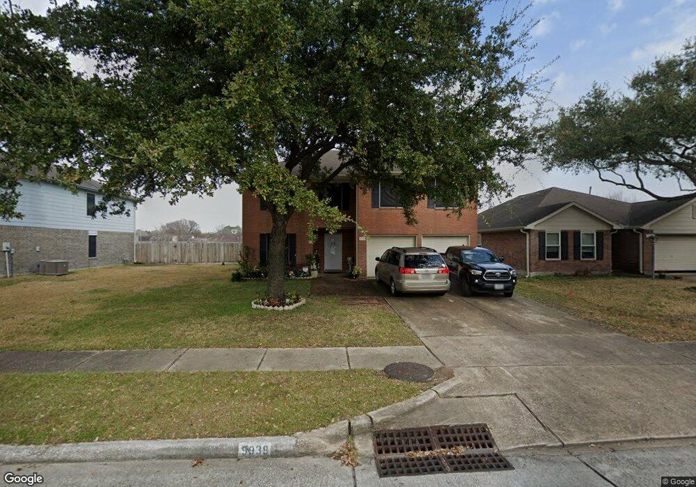 9938 Revelstoke Dr, Houston, TX 77086 - photo 1