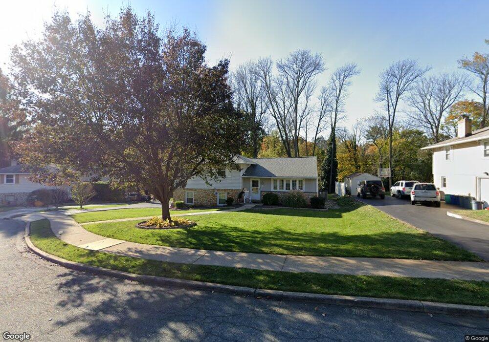 1143 S Lehigh Cir, Swarthmore, PA 19081 - photo 1