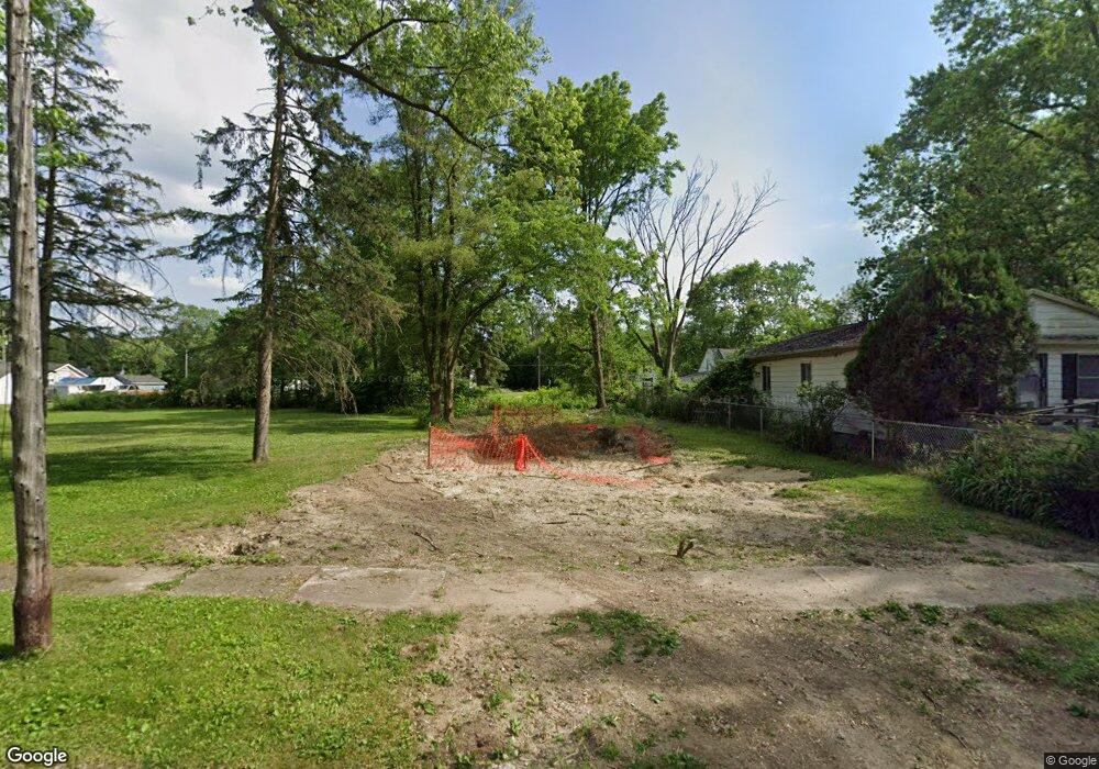 2326 Winifred Dr, Flint, MI 48506 - photo 1