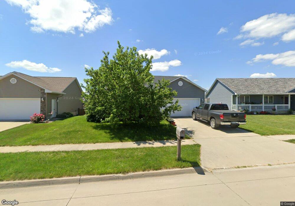 2405 Grand River Dr, Des Moines, IA 50320 - photo 1