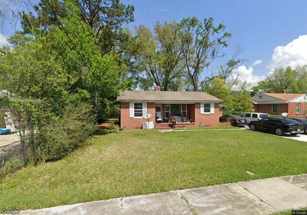 5035 Attleboro St, Jacksonville, FL 32205 - photo 1