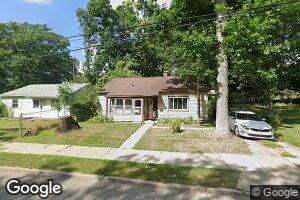 1136 Leslie St, Lansing, MI 48912