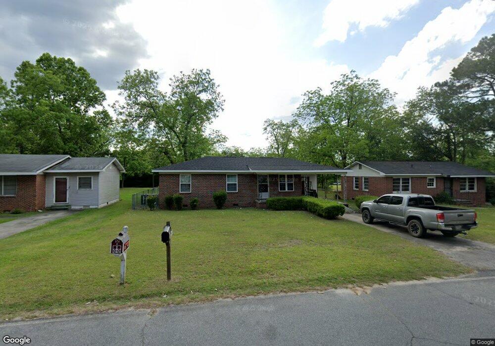 131 Grove Ave, Fitzgerald, GA 31750 - photo 1