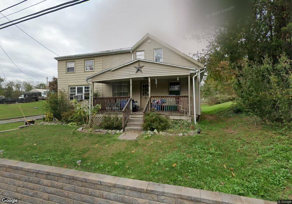 5925 E Lorane Rd, Reading, PA 19606 - photo 1