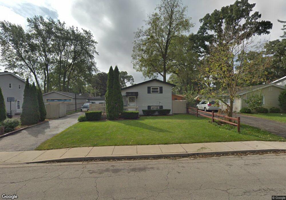 167 Sioux Ave, Carpentersville, IL 60110 - photo 1