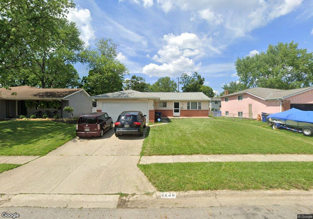 2238 Trent Rd, Columbus, OH 43229 - photo 1