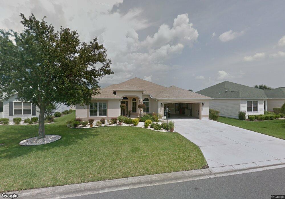 651 Evelynton Loop, The Villages, FL 32162 - photo 1