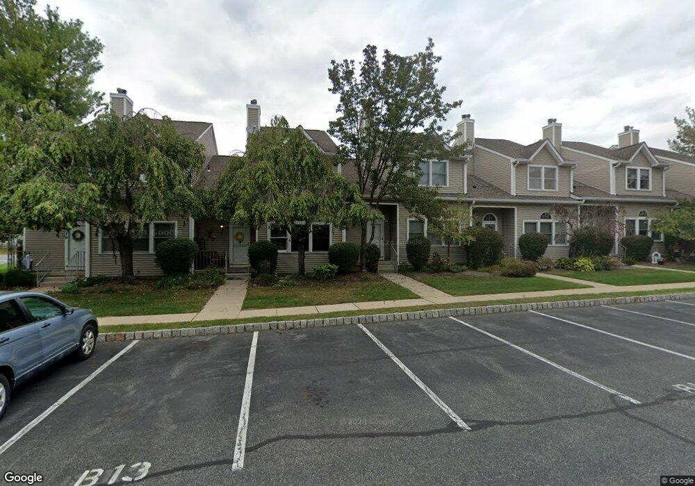 521 Faulkner Dr, Hackettstown, NJ 07840 - photo 1