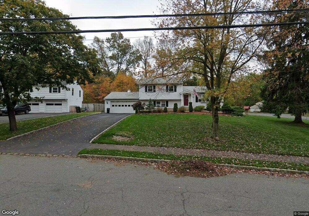 31 Brookside Place, Livingston, NJ 07039 - photo 1