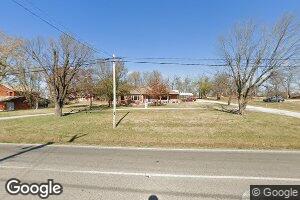 706 W Main St, Green Forest, AR 72638