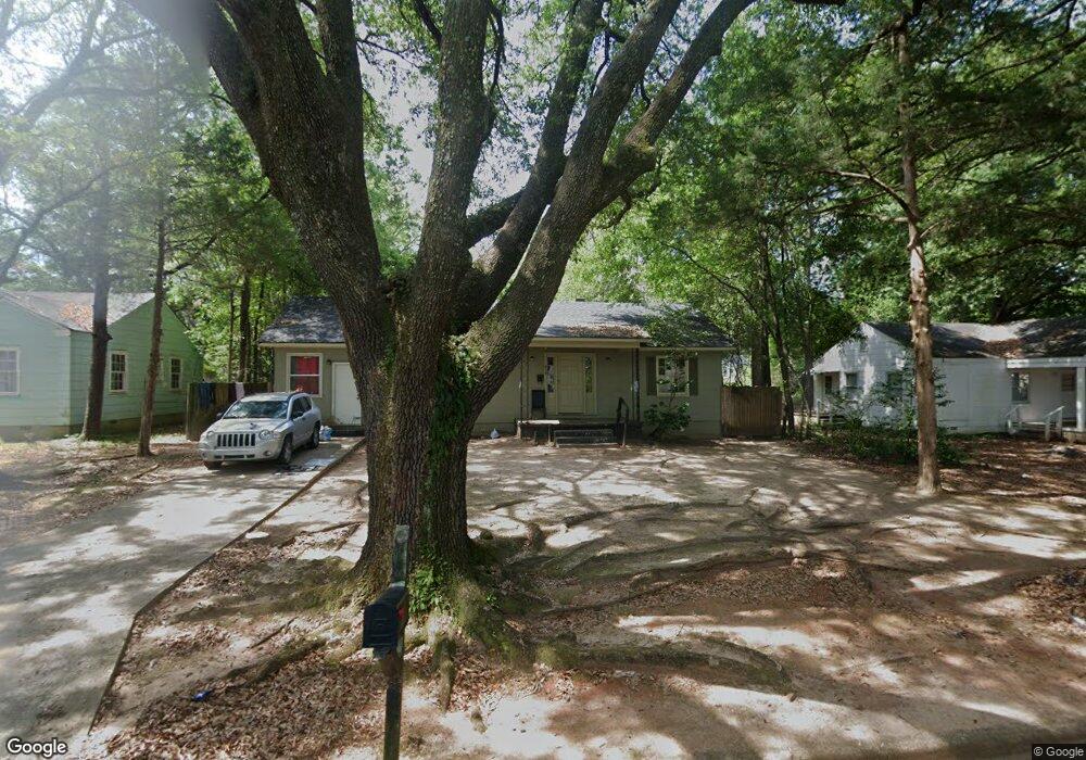 1302 Highland Ave, Albany, GA 31707 - photo 1