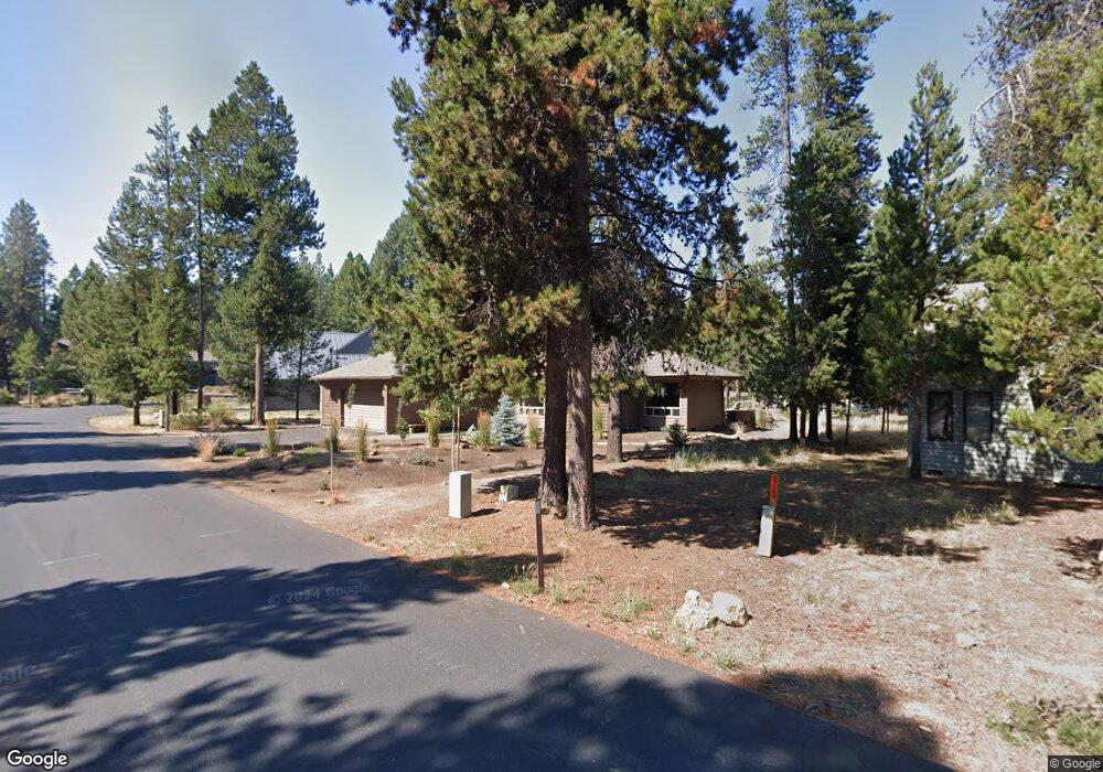 19 Modoc Ln, Bend, OR 97707 - photo 1