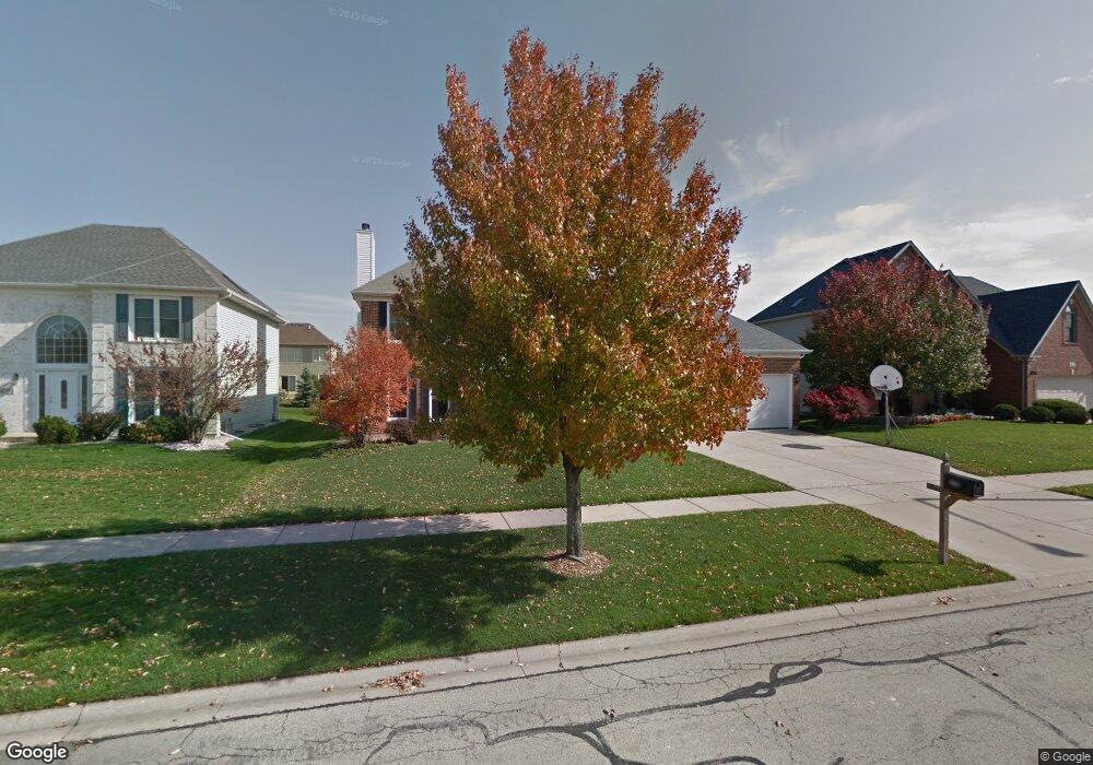 4708 Fesseneva Ln, Naperville, IL 60564 - photo 1