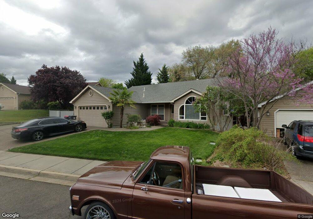 1652 Inverness Dr, Medford, OR 97504 - photo 1