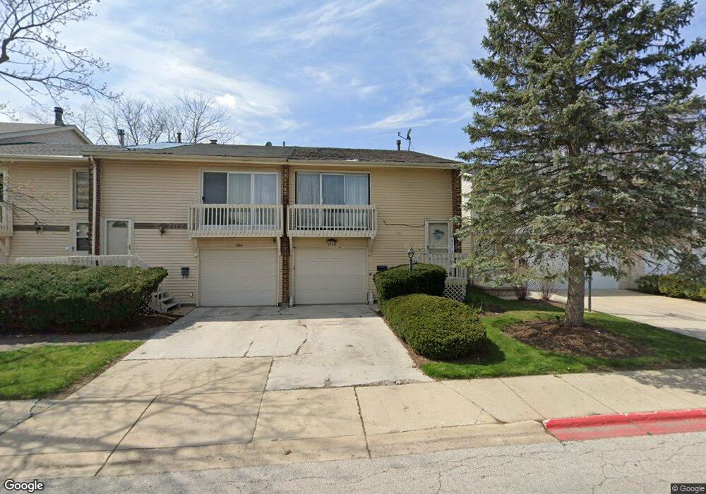 1330 Elder Dr unit 1, Aurora, IL 60506 - photo 1