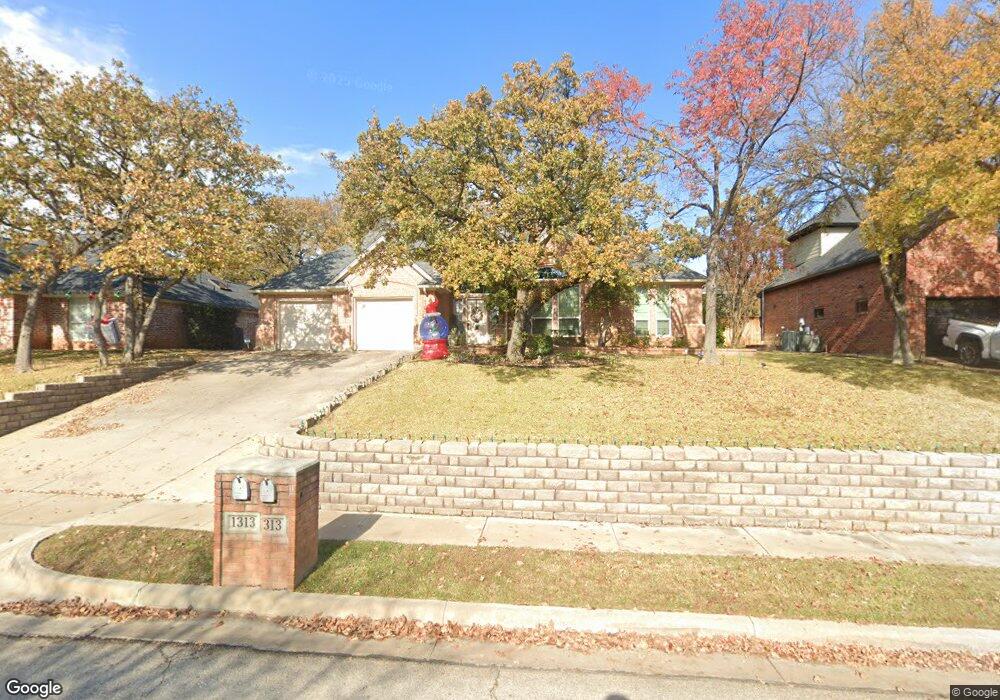 1313 Briar Dr, Bedford, TX 76022 - photo 1