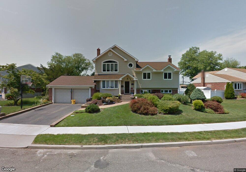 46 Colony Ln, Syosset, NY 11791 - photo 1