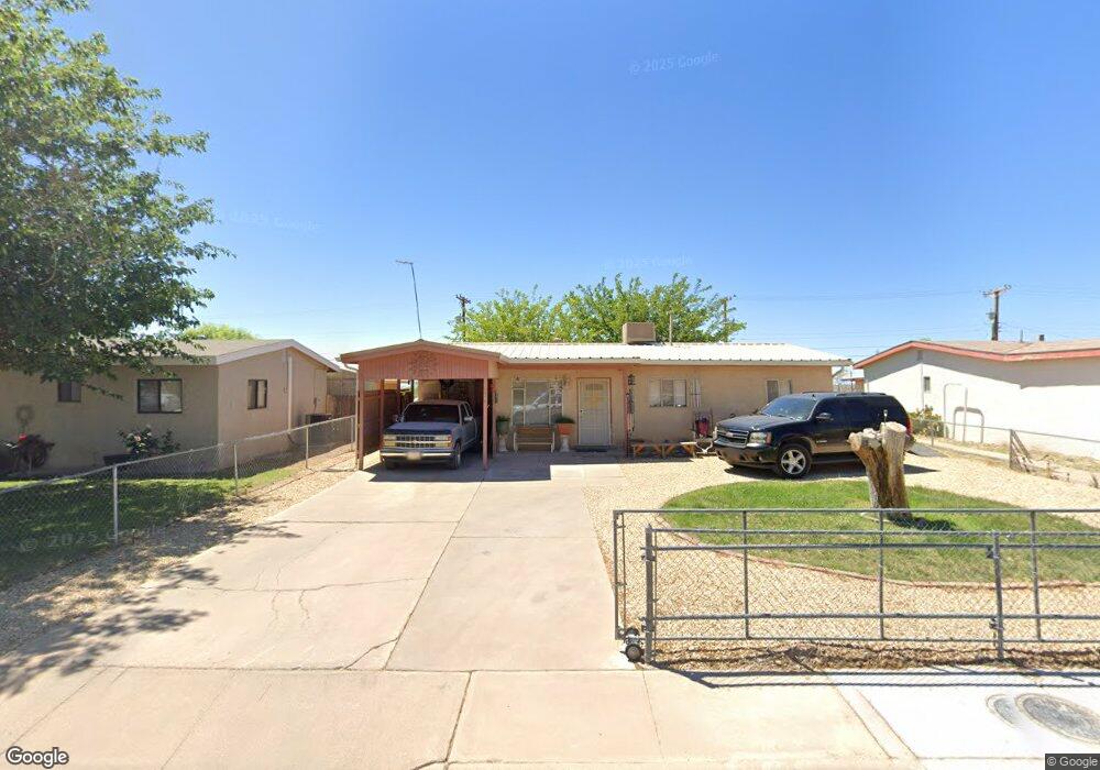 701 Ridgecrest Dr, Alamogordo, NM 88310 - photo 1