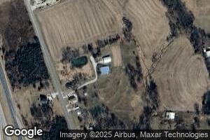 100 High Meadow Ln, Eolia, MO 63344