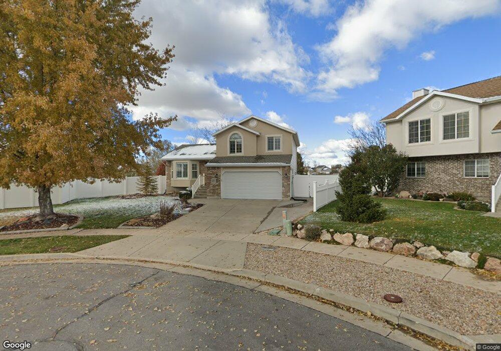 1615 N 250 E, Layton, UT 84041 - photo 1