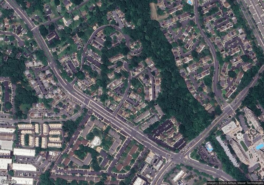 9534 Miranda Ct, Fairfax, VA 22031 - photo 1