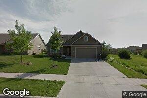 5609 Plymouth Dr, Lawrence, KS 66049