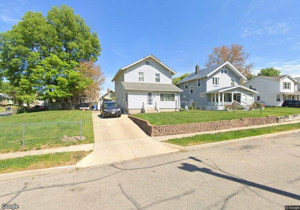 1727 12th St, Des Moines, IA 50314 - photo 1