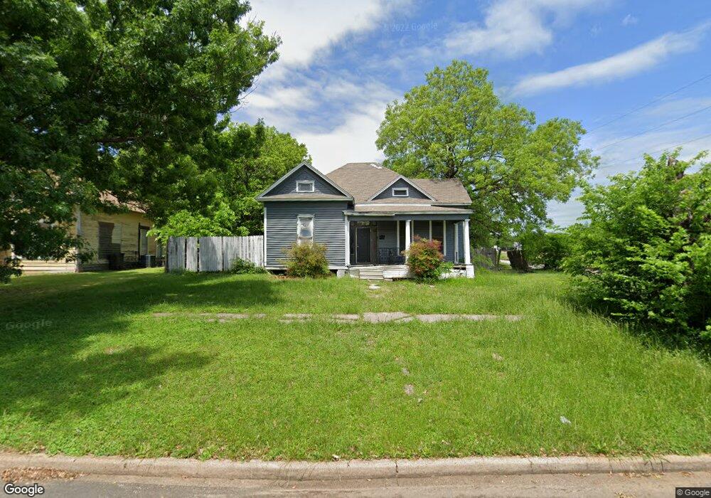 100 W Denton St, Ennis, TX 75119 - photo 1