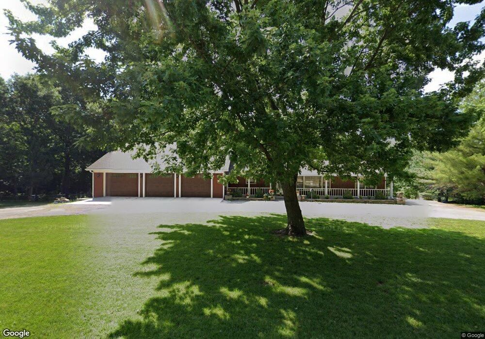 13901 Midland Dr, Shawnee, KS 66216 - photo 1