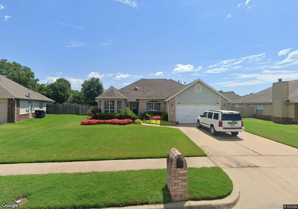 5117 S Oak Ave, Broken Arrow, OK 74011 - photo 1