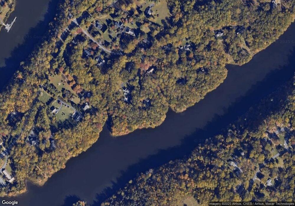 565 Arrowhead Ct, Earlysville, VA 22936 - photo 1