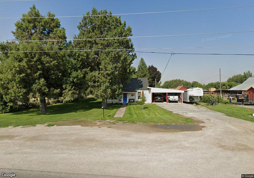 83 S 400 W, Smithfield, UT 84335 - photo 1