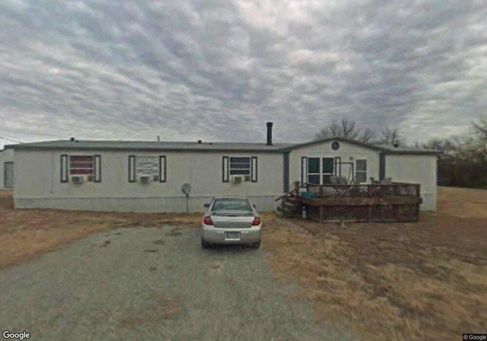 807 W Locust St, Whitewright, TX 75491 - photo 1