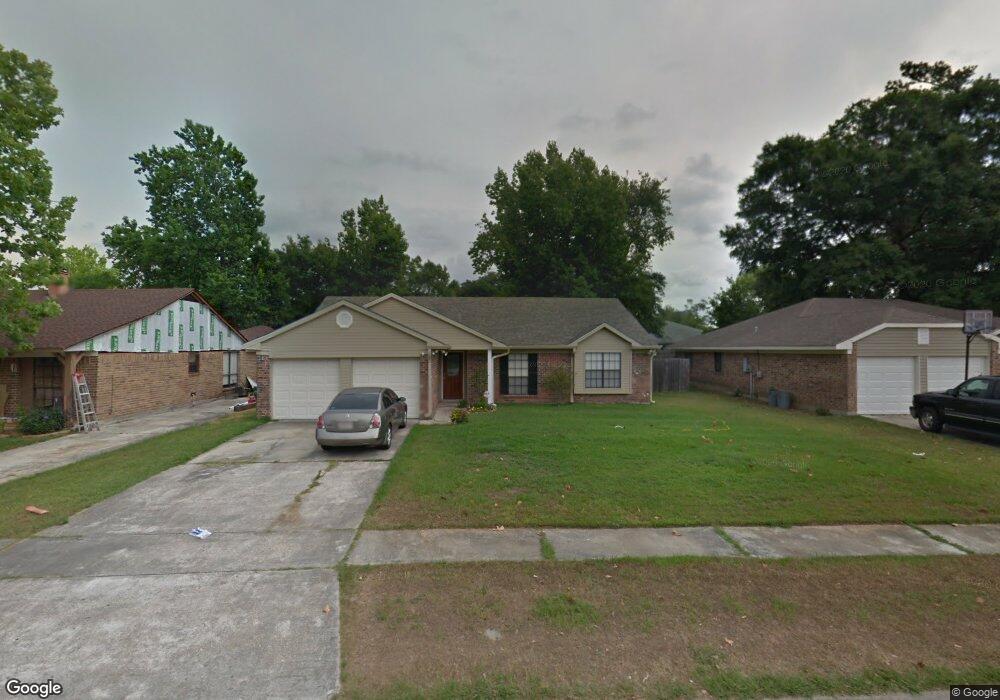 806 N Lake Washington Ct, Slidell, LA 70461 - photo 1