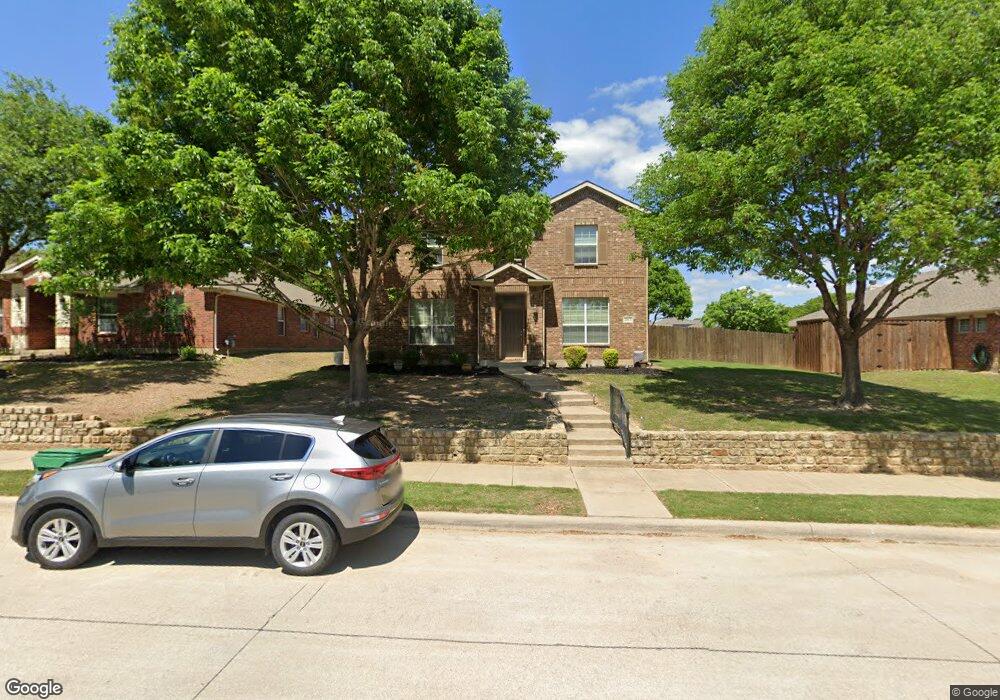 2013 Creekdale Dr, Denton, TX 76210 - photo 1