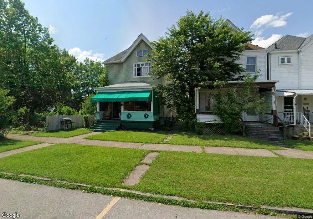 135 Lafayette St, Vandergrift, PA 15690 - photo 1