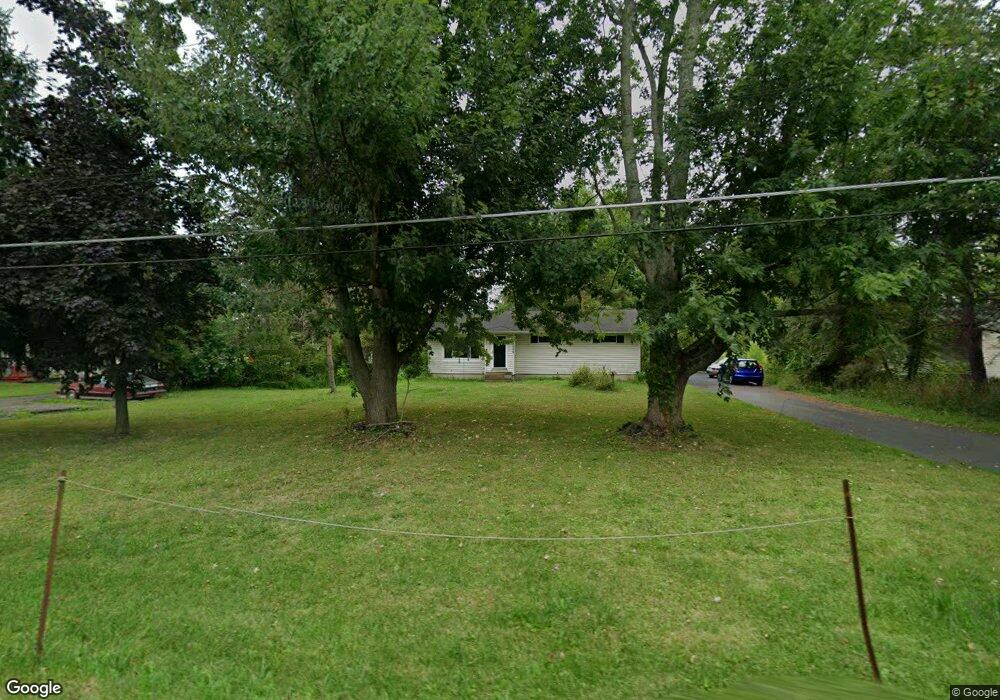 5466 Mapleton Rd, Lockport, NY 14094 - photo 1