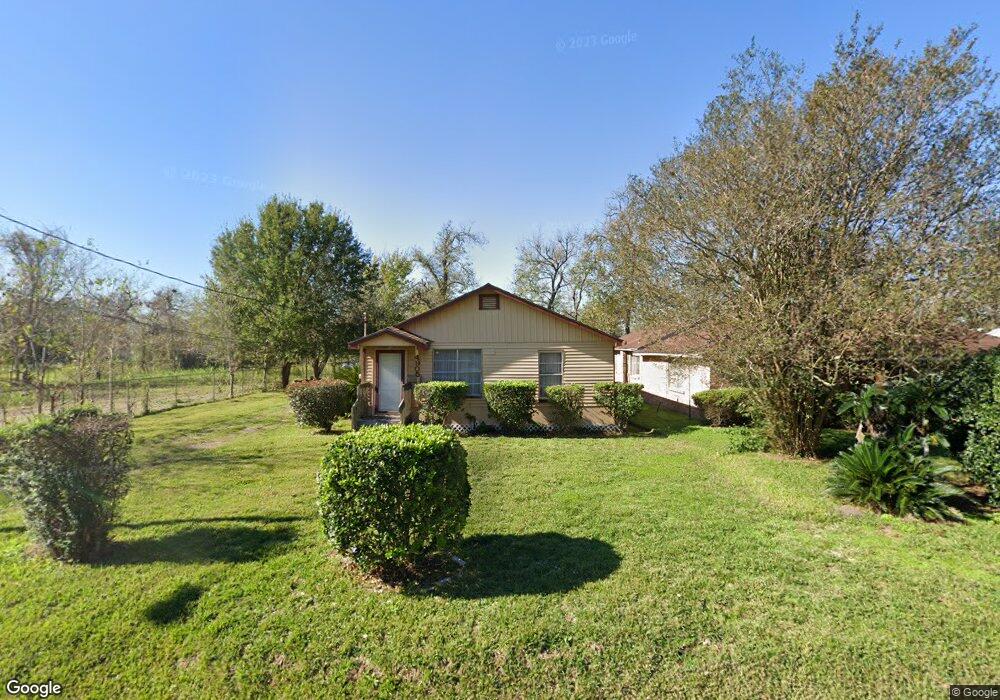 4905 Los Angeles St, Houston, TX 77026 - photo 1