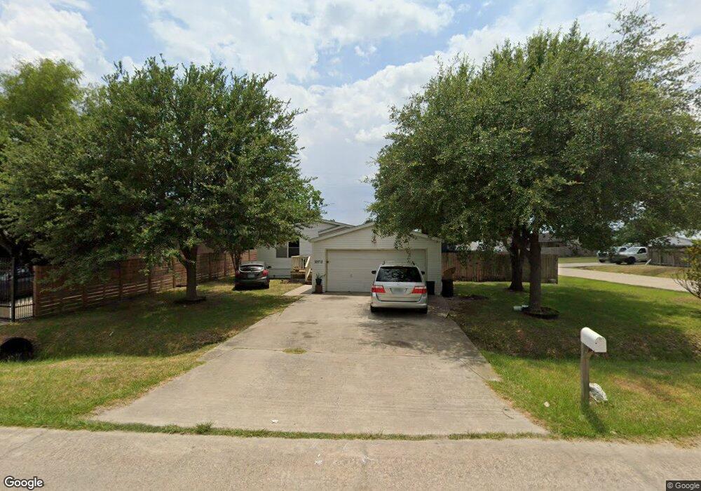 10711 Cordoba Dr, Houston, TX 77088 - photo 1